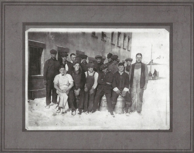 Employees, Circa 1920. Courtesy of Milton Historical Society 