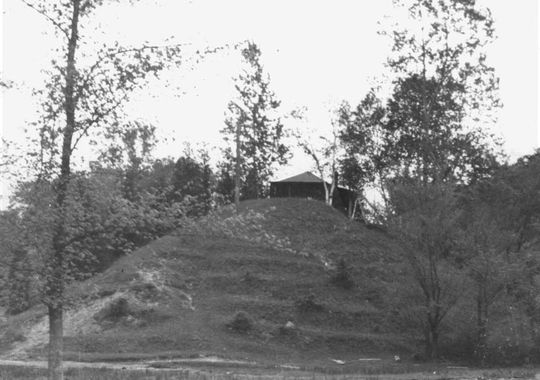 An old photo of an alleged Indian Mound near the shores of Lake Champlain. Photo courtesy of The Milton Historical Society